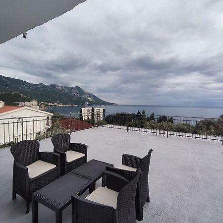 Apartmani Bellami Bečići Esterno foto