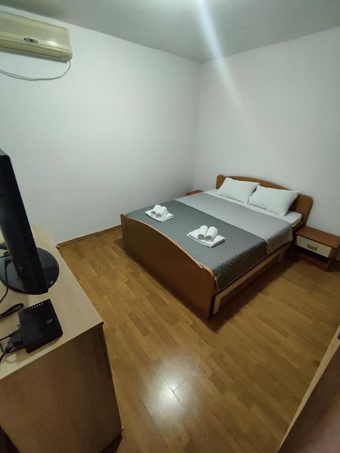Apartmani Bellami Bečići Esterno foto