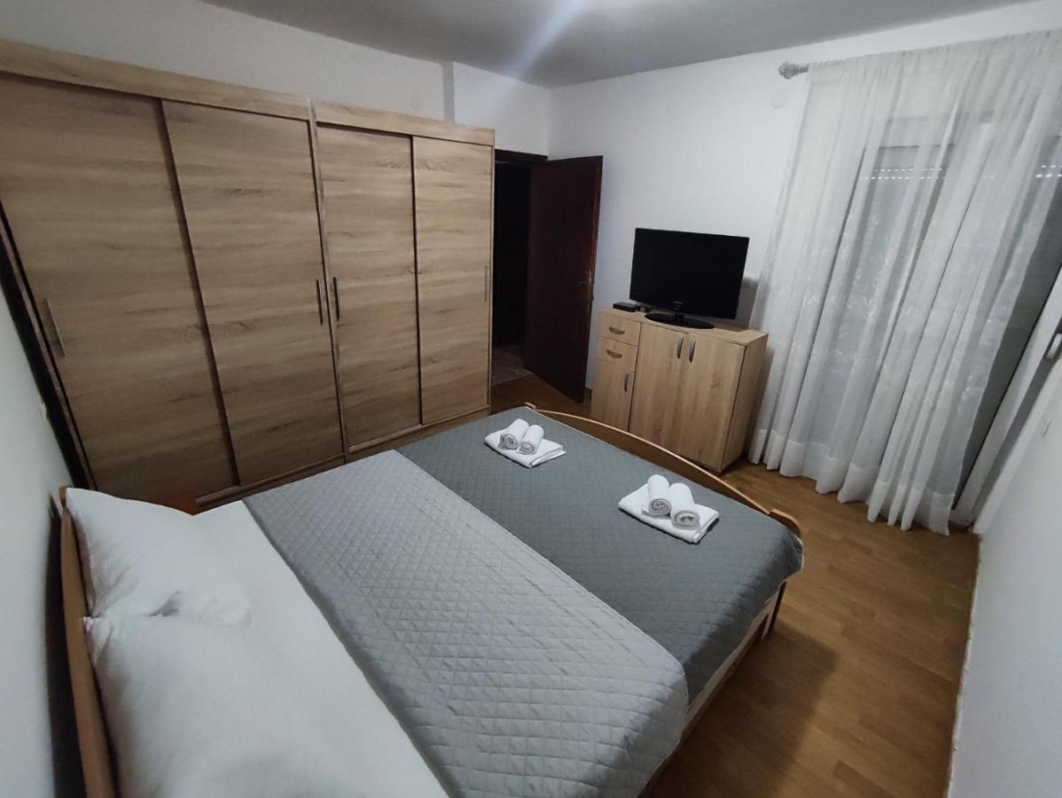 Apartmani Bellami Bečići Esterno foto